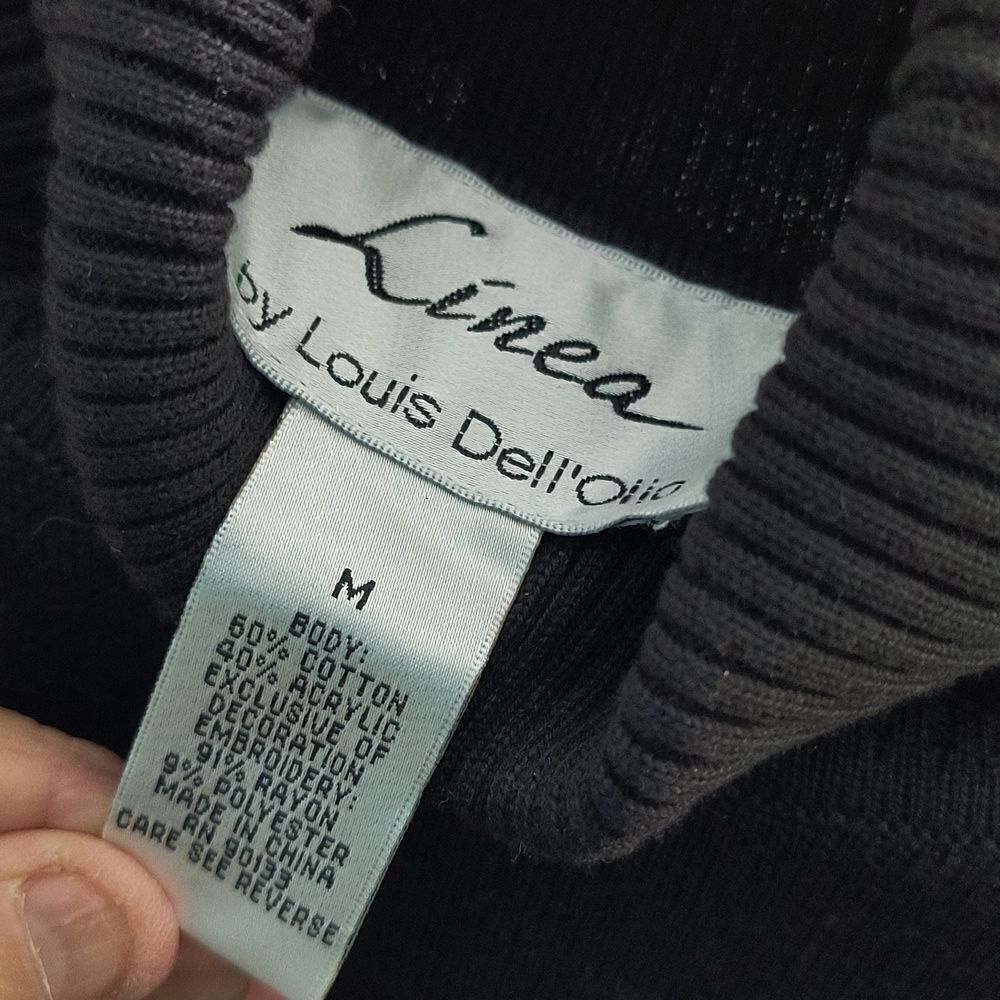 Women's Linea Embroidered Turtle Neck - Picture 4 of 5